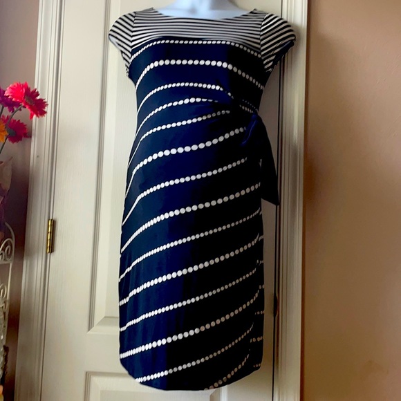 Motherhood Maternity Dresses & Skirts - Motherhood Maternity Dress